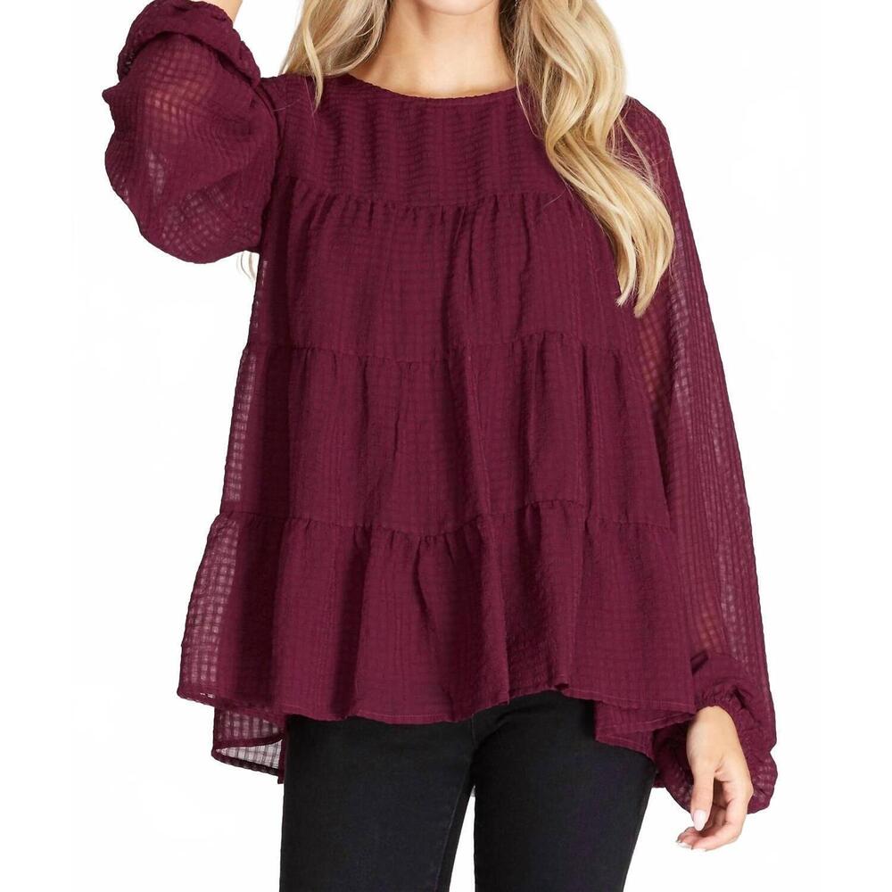 NEW SHE + SKY women's hi low woven tiered top in wine
